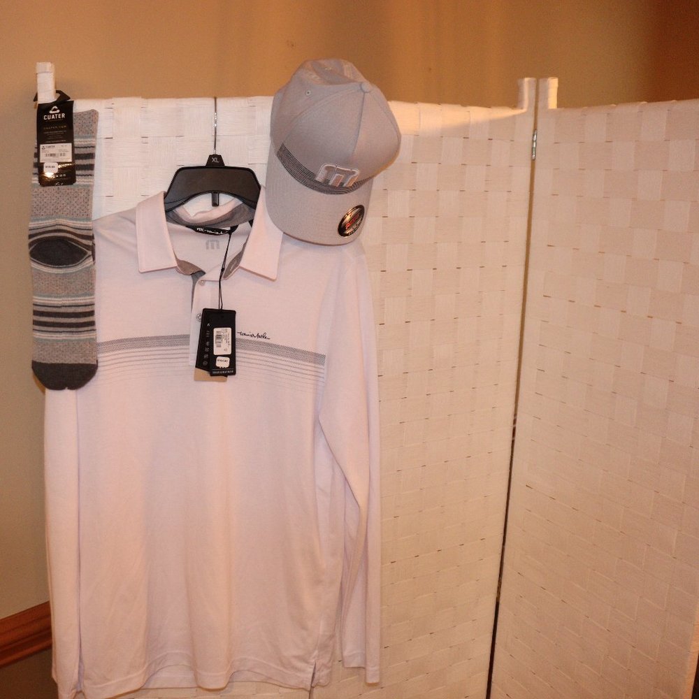 Bundle Deal All items new Travis Mathew Brand – Medium Shirt, Hat , Socks